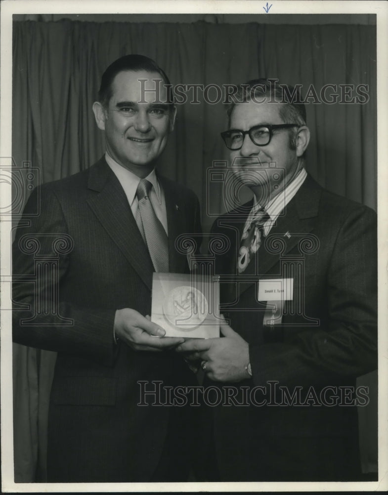 1971 Press Photo Valley Forge, PA, Donald E. Turek and Howard H. Callaway-Historic Images
