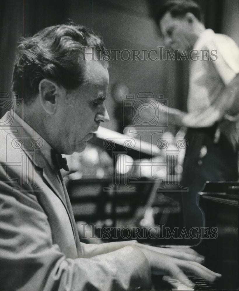 1981 Pianist, Alec Templeton, practicing at piano, Wisconsin - Historic Images