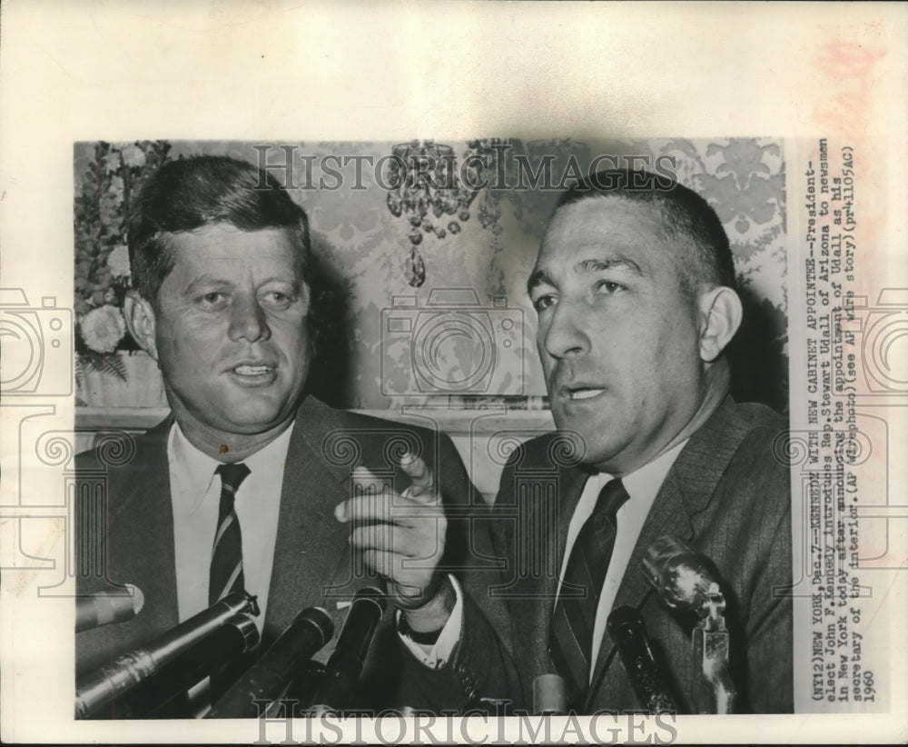 1960, John F. Kennedy introduces Stewart Udall to newsmen in New York - Historic Images