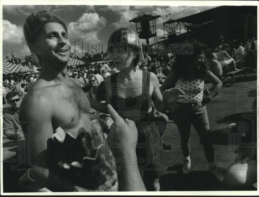 1994 Press Photo Steve Verseman &amp; Suzi Speaker-Daubert enjoy Summerfest - Historic Images