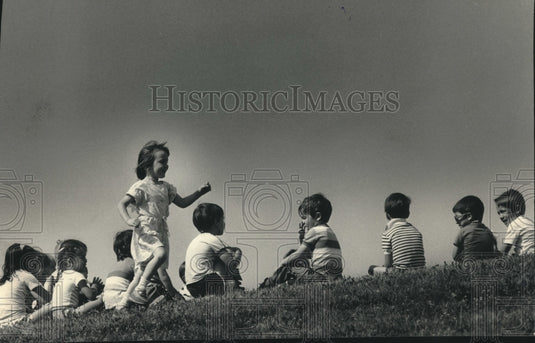 1987 Milwaukee Recreation Department play group at University High - Historic Images