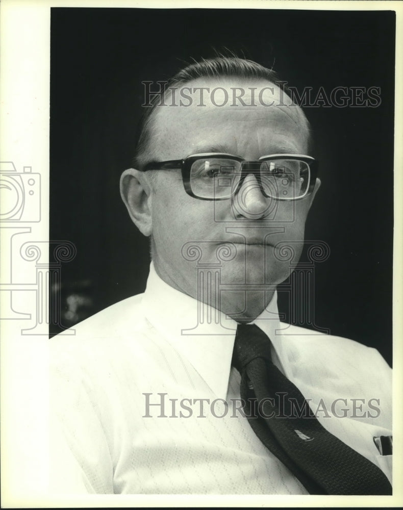 1979 Manitowoc Police Chief, Leroy Strauss - Historic Images