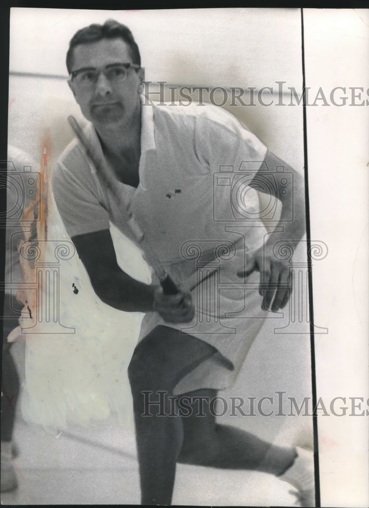 1961 Press Photo Milwaukee Athletic club squash player Bob Stuckert - mjc11261 - Historic Images