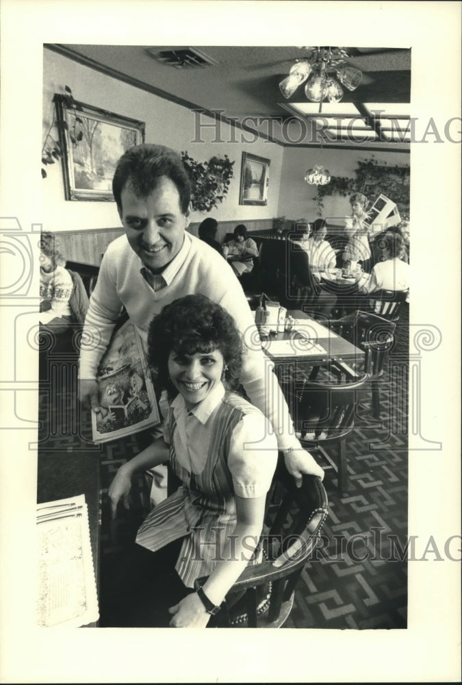 1987, Nick &amp; Sophie Tsioutsiopoulos restaurant owners, Milwaukee - Historic Images