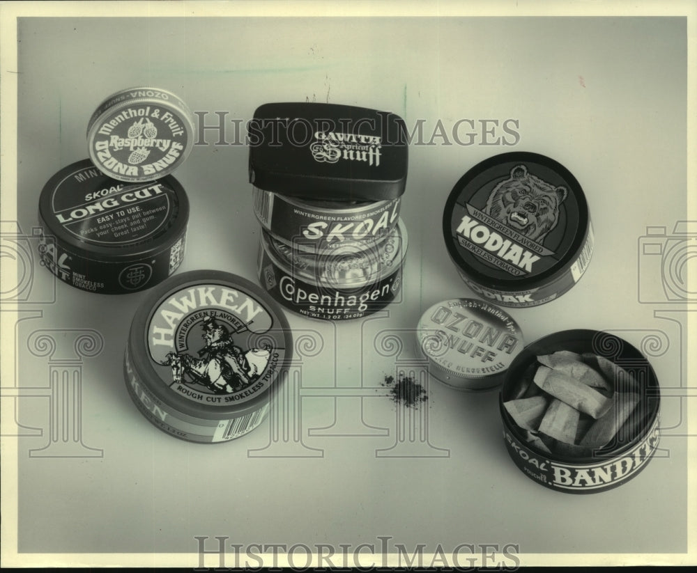 1985 Variety of Snuff brand cans - Historic Images