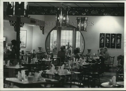 1972 Press Photo Toy's Restaurant - mjc11677-Historic Images