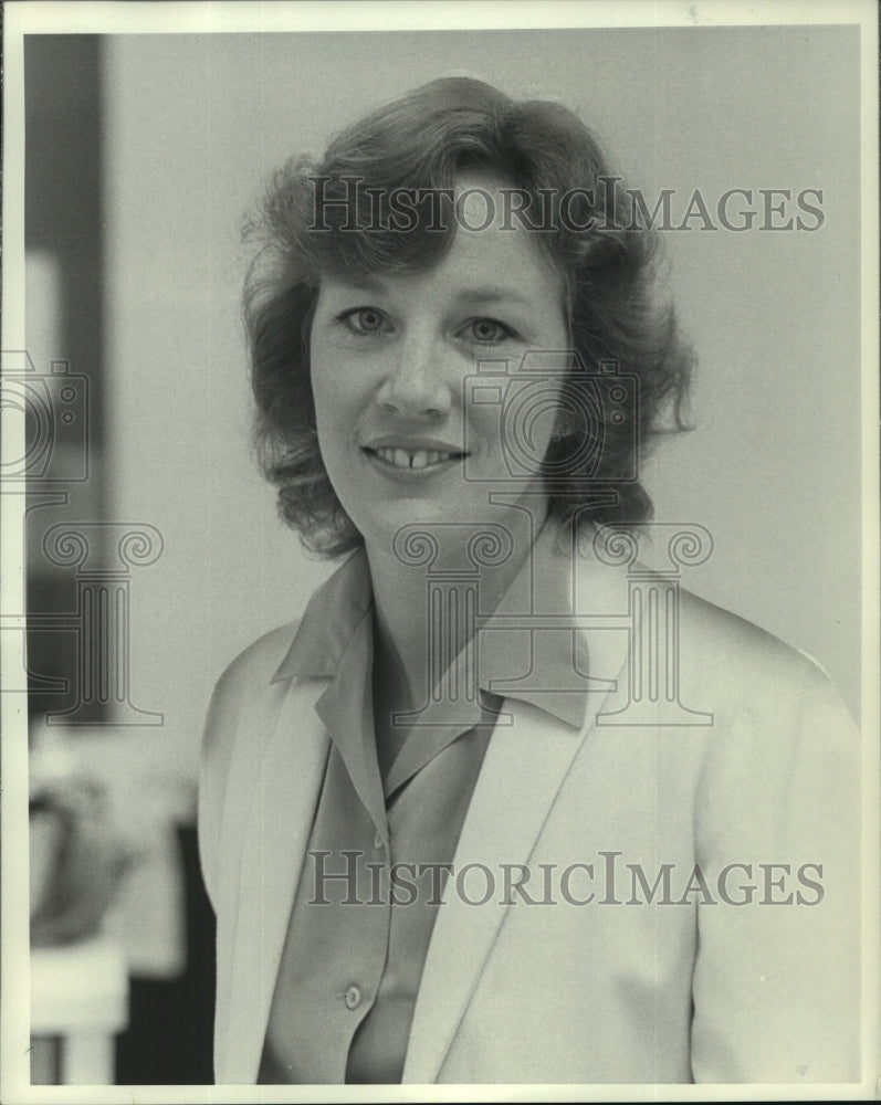 1983, Teacher Janice Timmer of University of Wisconsin-Stout - Historic Images