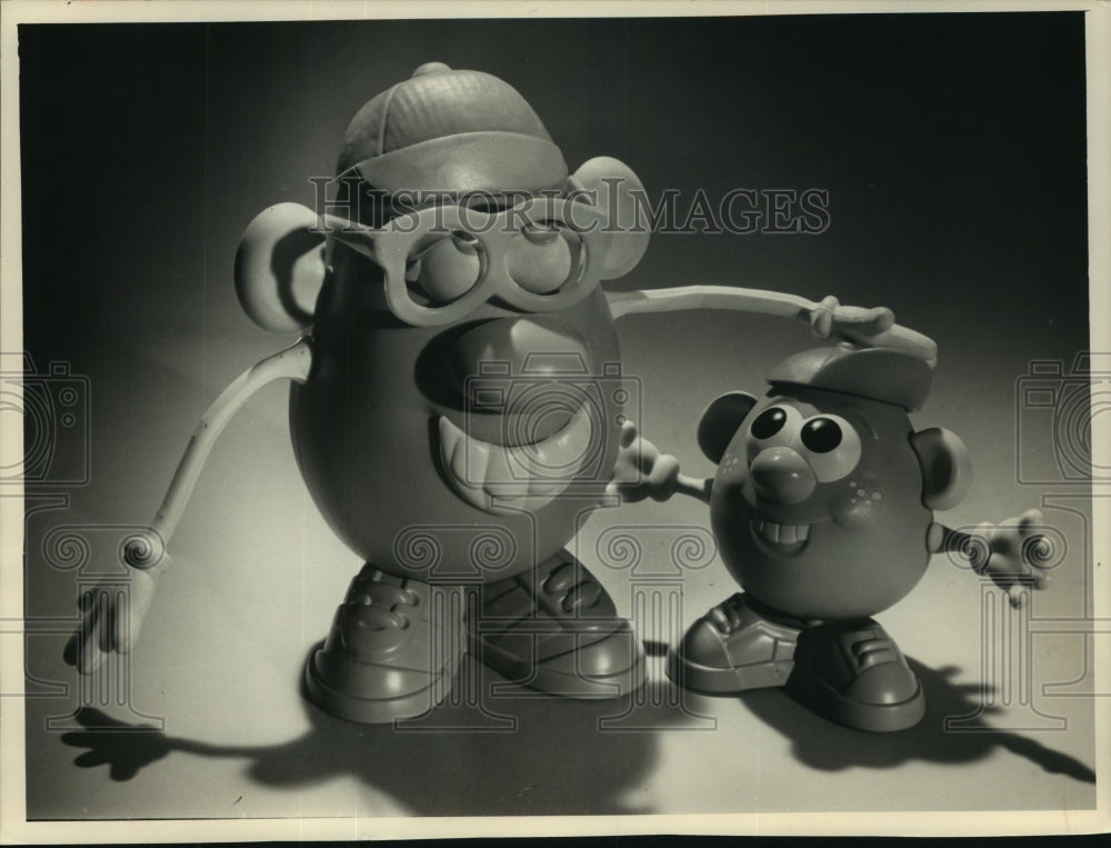 1988 Press Photo New plastic Mr. Potato Head leaves little room for imagination - Historic Images