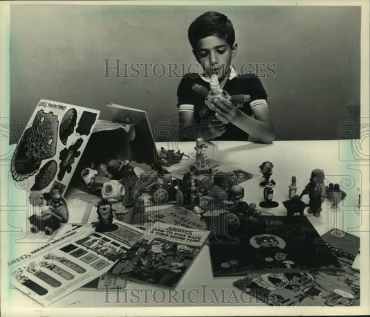 1988 Press Photo Toys from kids meals at various fast food restaurants. - Historic Images
