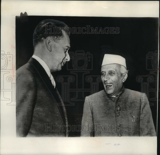 1955, UN Sec.Gen. Dag Hammarskjold with India's Prime Minister Nehru - Historic Images