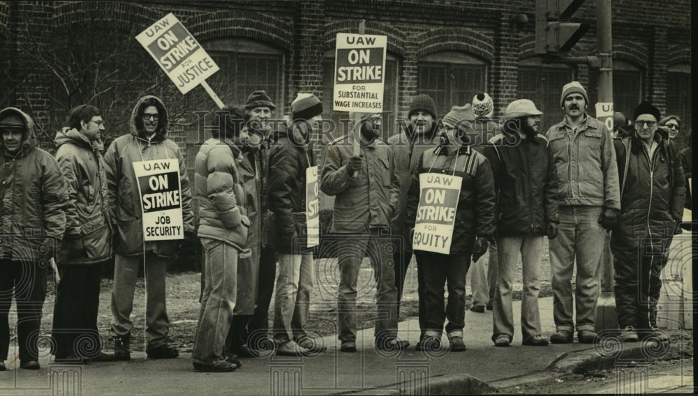 1980, Striking Allis- Chalmers Corporation Employes Picket at Plant - Historic Images