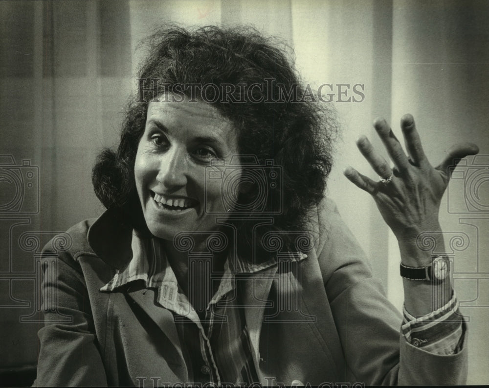 1980 Press Photo Sheila Tobias, author of "Overcoming Math Anxiety" - mjc12360 - Historic Images
