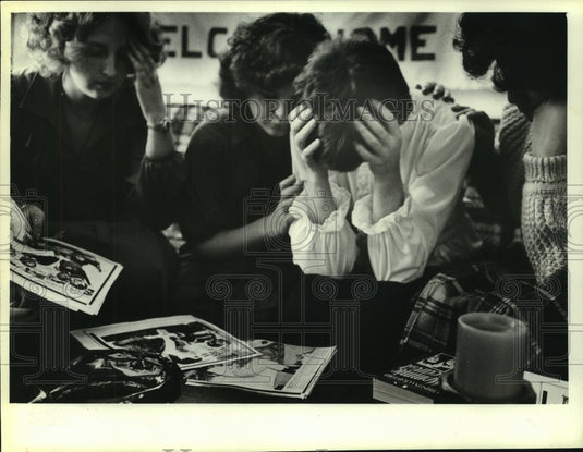 1979, Upset Barbara Timm, Donna Kosinski, others, at Oak Creek home - Historic Images