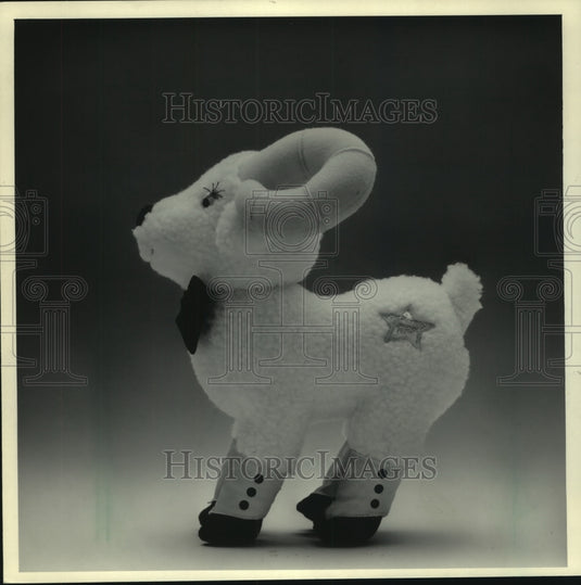 1985 Mr. Tibbs the Ram - Historic Images