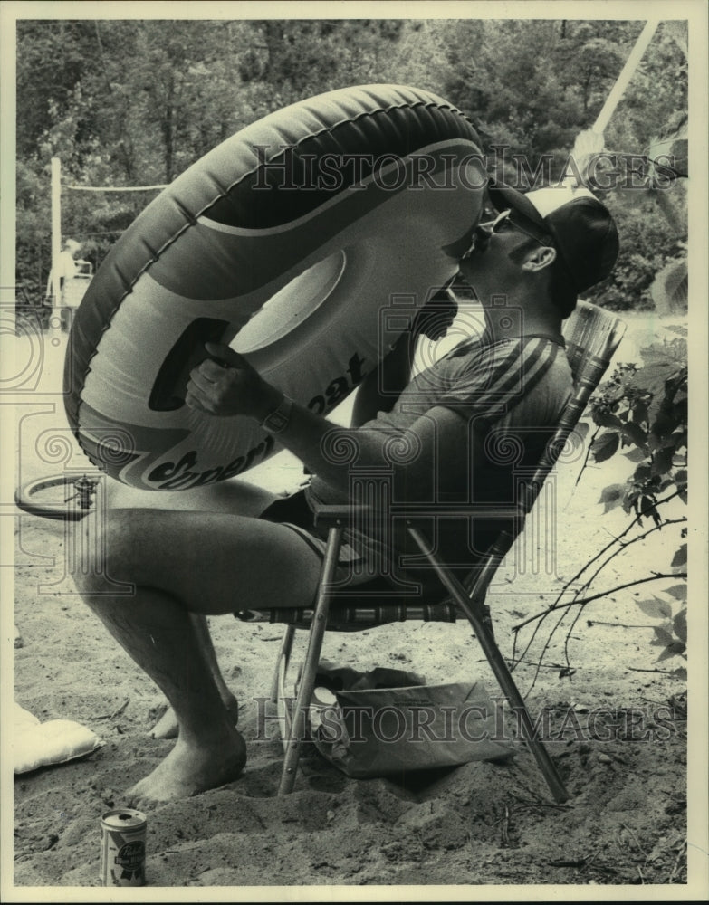 1983 Press Photo Steve McConaughey of Hudson on Upper St. Croix Lake - mjc12847 - Historic Images