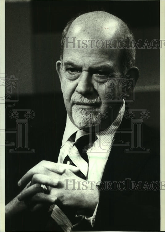1982 Press Photo The Palestinian Organization's Ambassador to UN Zehdi Terzi - Historic Images