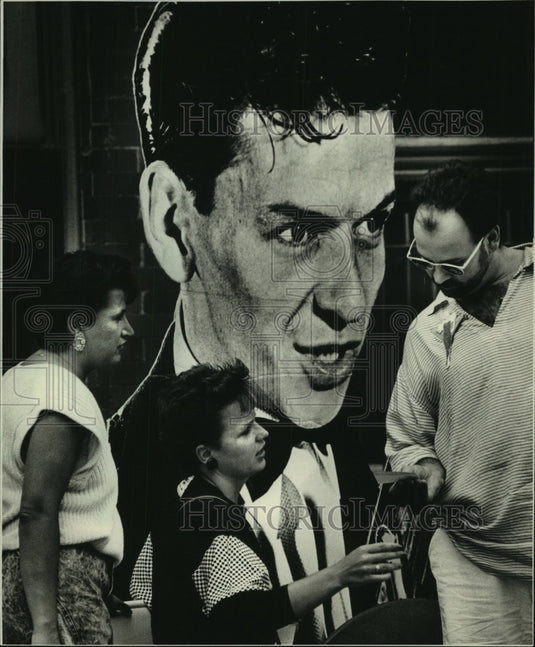 1988 Press Photo Members of Third Ward's Annual Best Block Party - mjc12880 - Historic Images