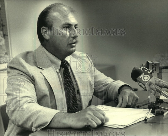 1988, Erick Slamka, inspector, South Milwaukee Police Department - Historic Images