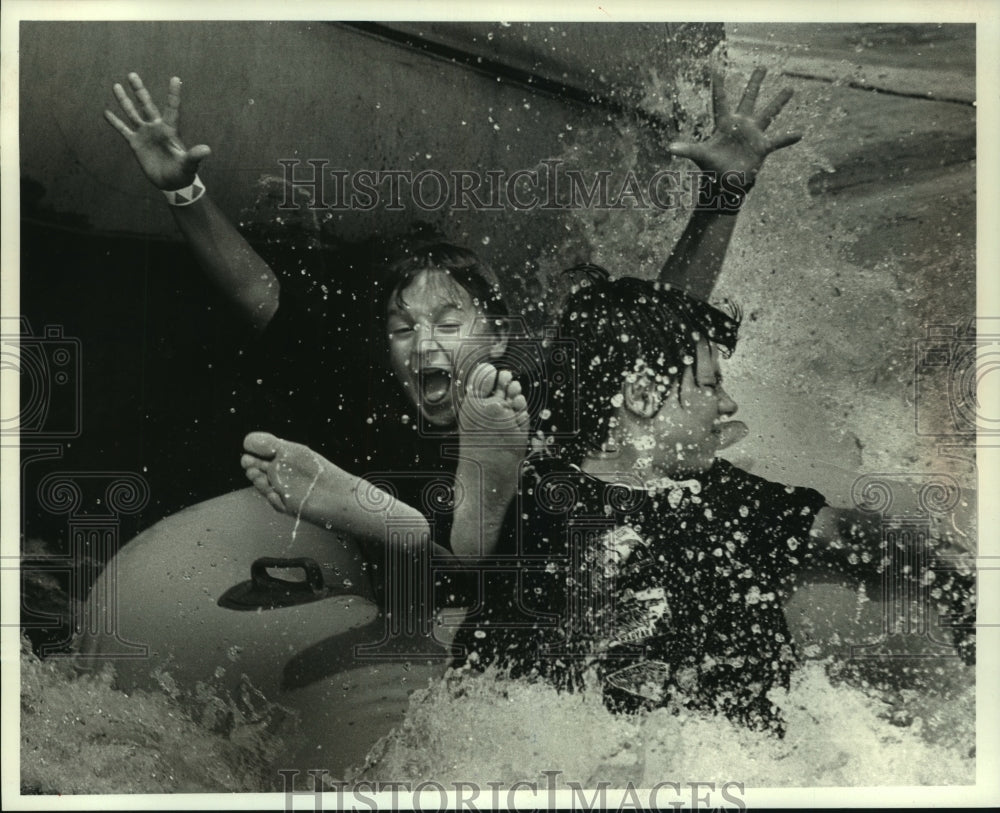 1990, Matt Hickman &amp; Jonathan Dlugi splash down at Surf &#39;n Turf park - Historic Images