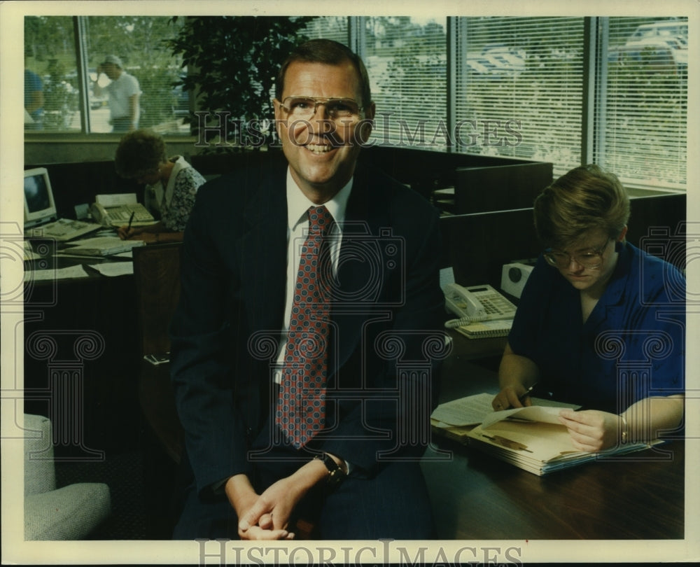 1990 Press Photo Jerome J. Smith president First Business Bank Madison Wisconsin - Historic Images