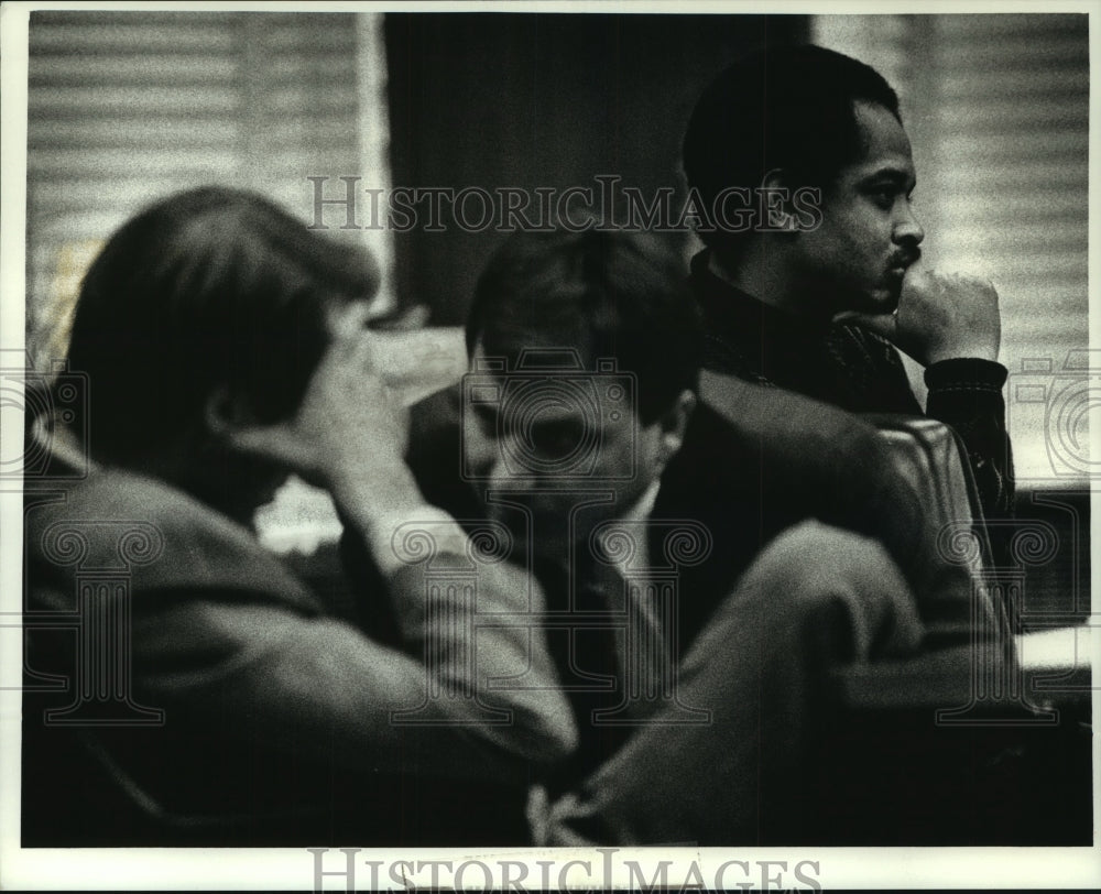Press Photo John Bracey Smith Jr. sits as verdict read in court - mjc13564 - Historic Images