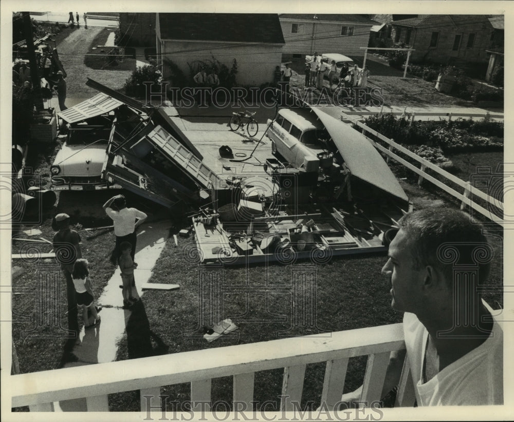 1958, Raymond J. Brahm surveyed storm wreckage, Milwaukee - mjc13638 - Historic Images