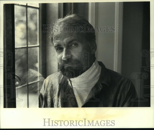 1991 Woodcarver Leo R. Smith III - Historic Images