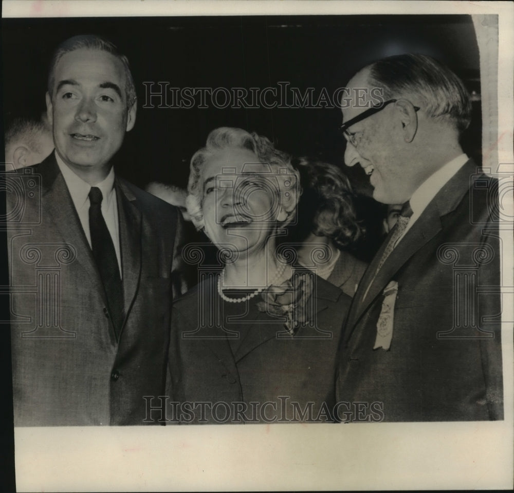 1964 Press Photo Senator Margaret Smith &amp; others in San Francisco, California - Historic Images