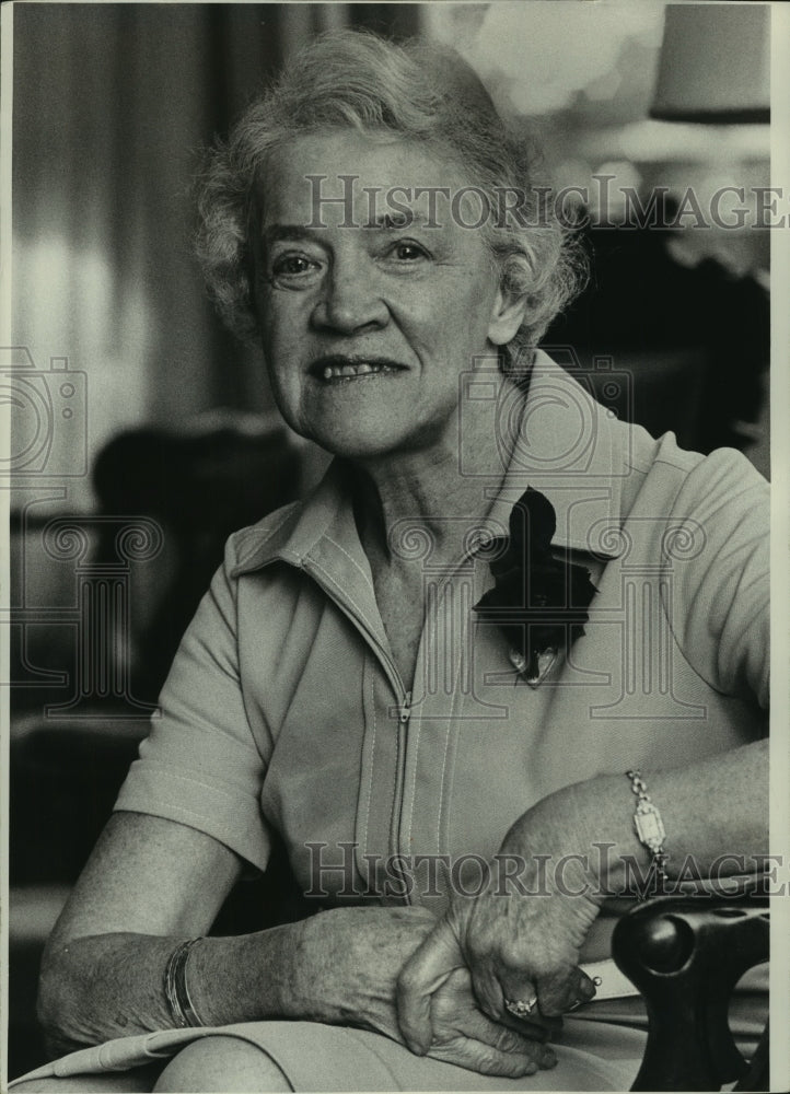 1975 Press Photo Maine&#39;s, Margaret Chase Smith, at home in Skowhegan - mjc13778 - Historic Images