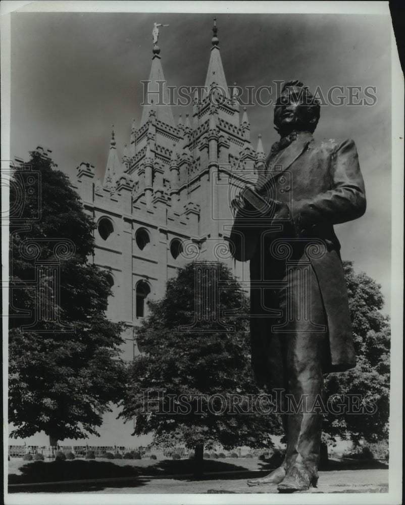 1971, Statue of Prophet Joseph Smith in Salt Lake City, Utah - Historic Images