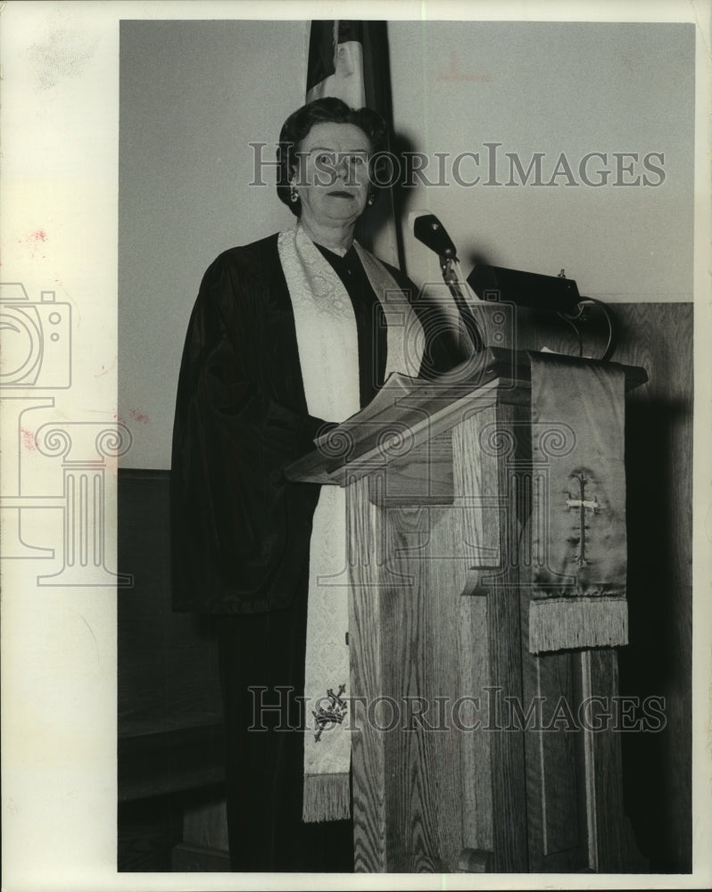 1966 Press Photo Reverend Alice Snow, Christ Congregational Church, Wisconsin - Historic Images