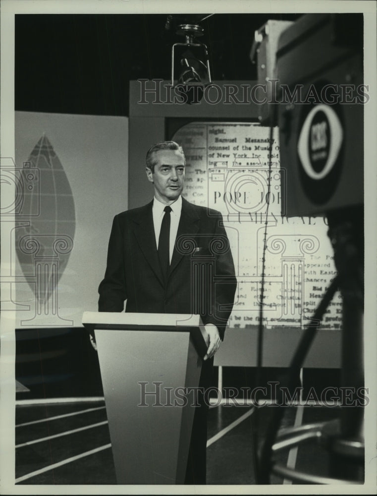 1959 Press Photo CBS News correspondent Howard K. Smith begins second season- Historic Images