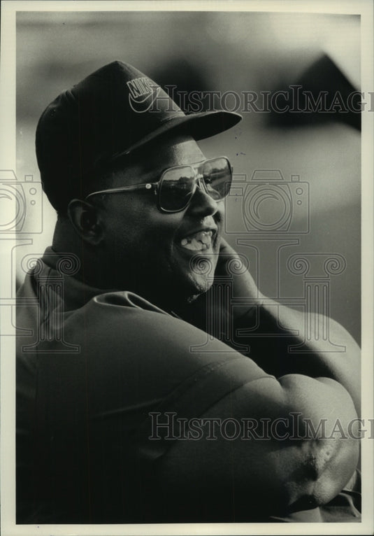 1991 Milwaukee Striders' Coach Joe Sims calls out instructions - Historic Images