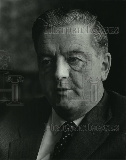1968 Press Photo Alan Simpson, Vassar College president - mjc14038 - Historic Images