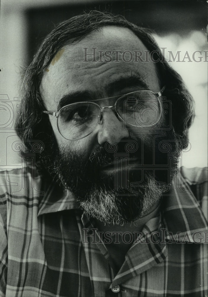 1976 Donald G. Skoller, chairman, Univ. of Wisconsin-Madison - Historic Images