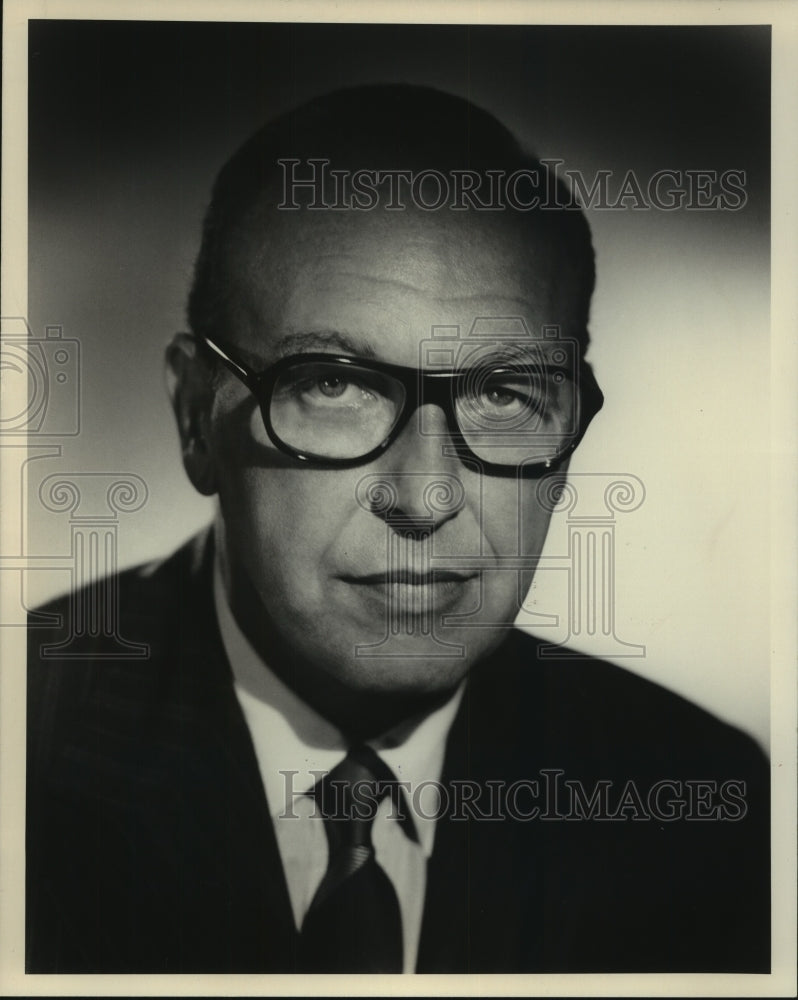 1972 Press Photo Robert W. Sarnoff, Board of Chairman of R.C.A, U.S. - mjc14233 - Historic Images