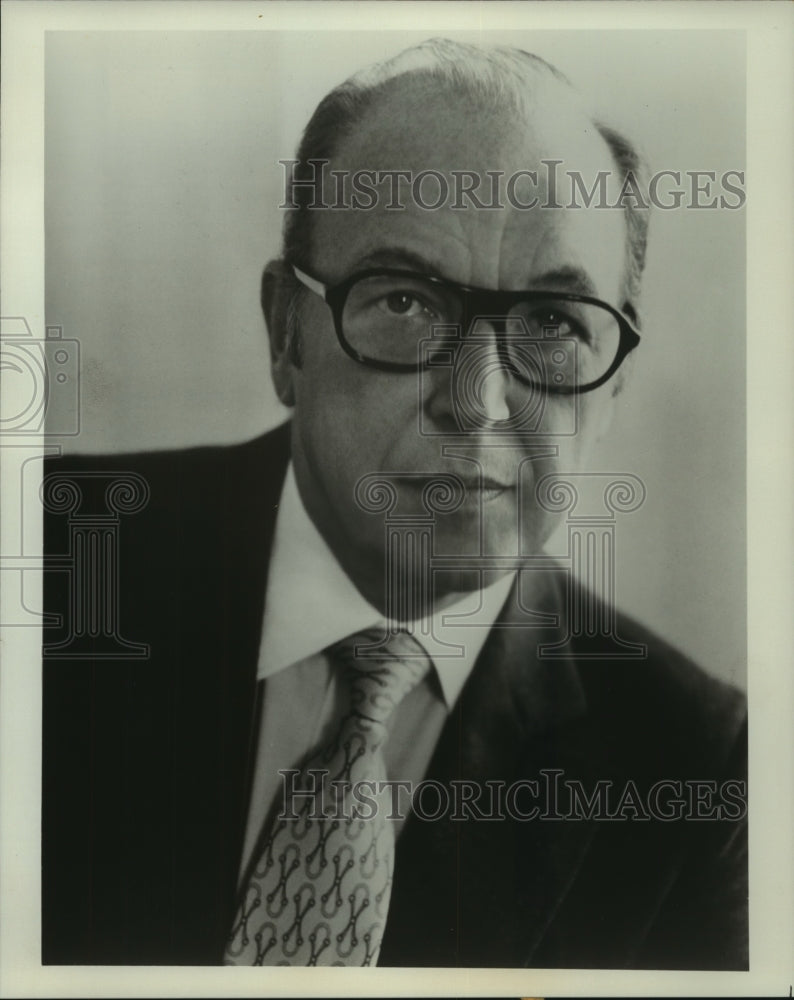 1975, Robert W. Sarnoff, R.C.A., Chairman of the Board, U.S. - Historic Images