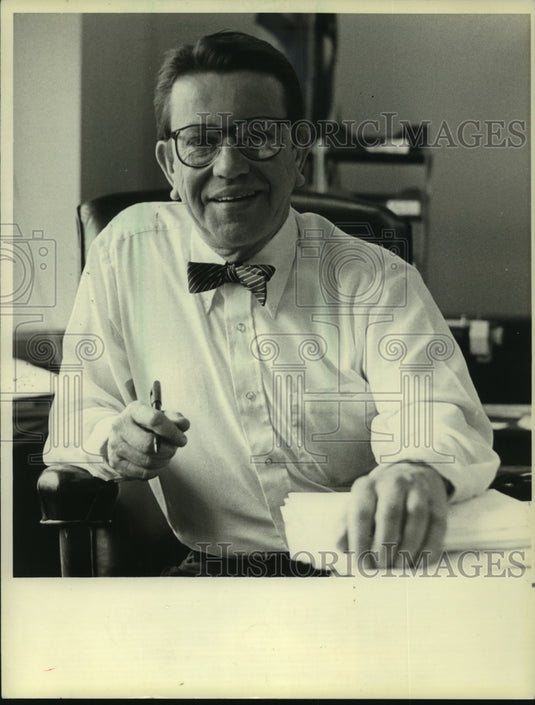 1985 Press Photo Senator Paul Simon, U.S. Senator from Illinois - mjc14358 - Historic Images