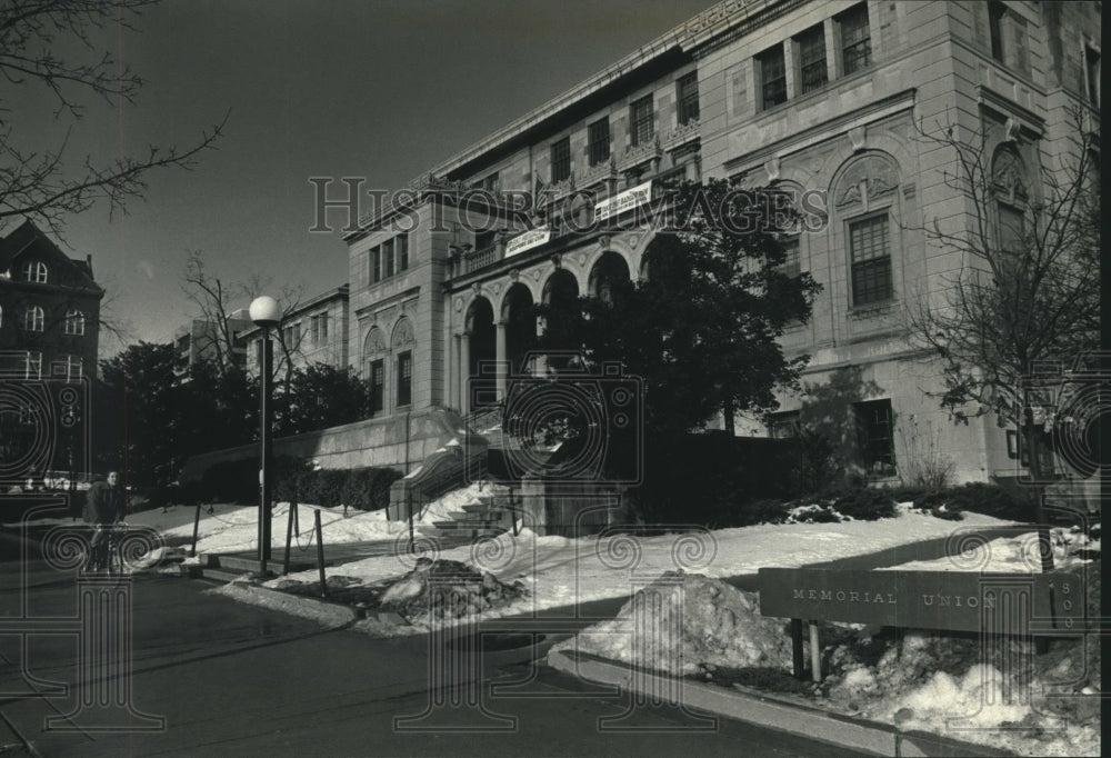 1991 University of Wisconsin Madison&#39;s memorial Union - Historic Images