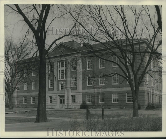 1948 University of Wisconsin Agricultural Campus - Historic Images