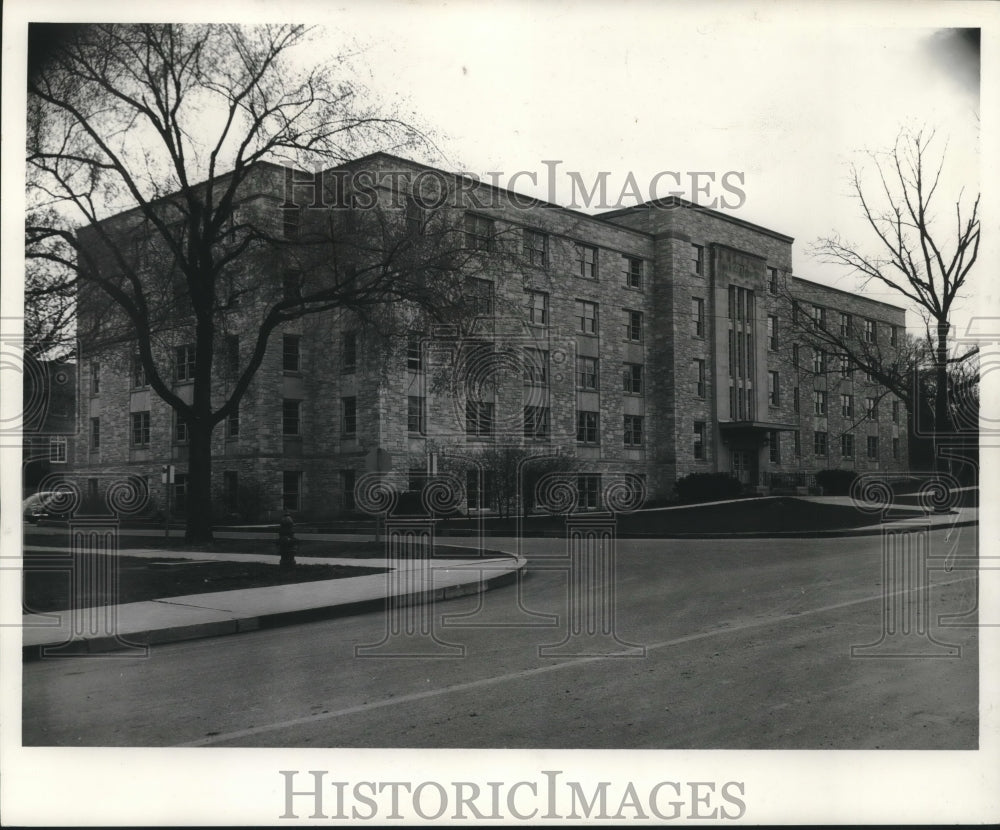 1954 Press Photo Exterior of University of Wisconsin-Madison&#39;s Slichter Hall - Historic Images