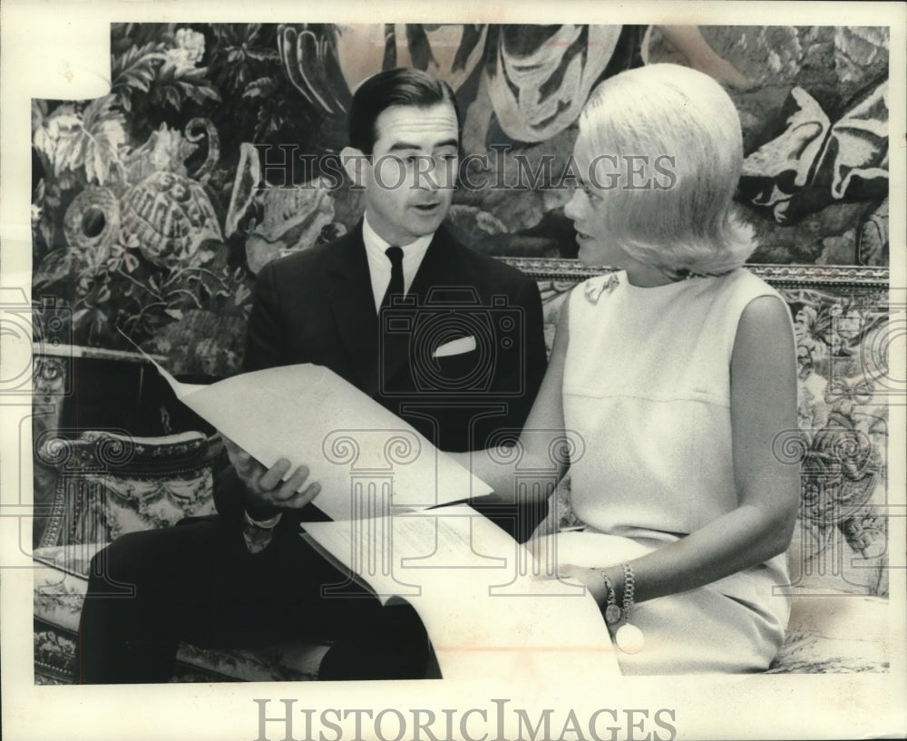 1966 Press Photo James Symington & secretary Connie Dunaway in Washington - Historic Images