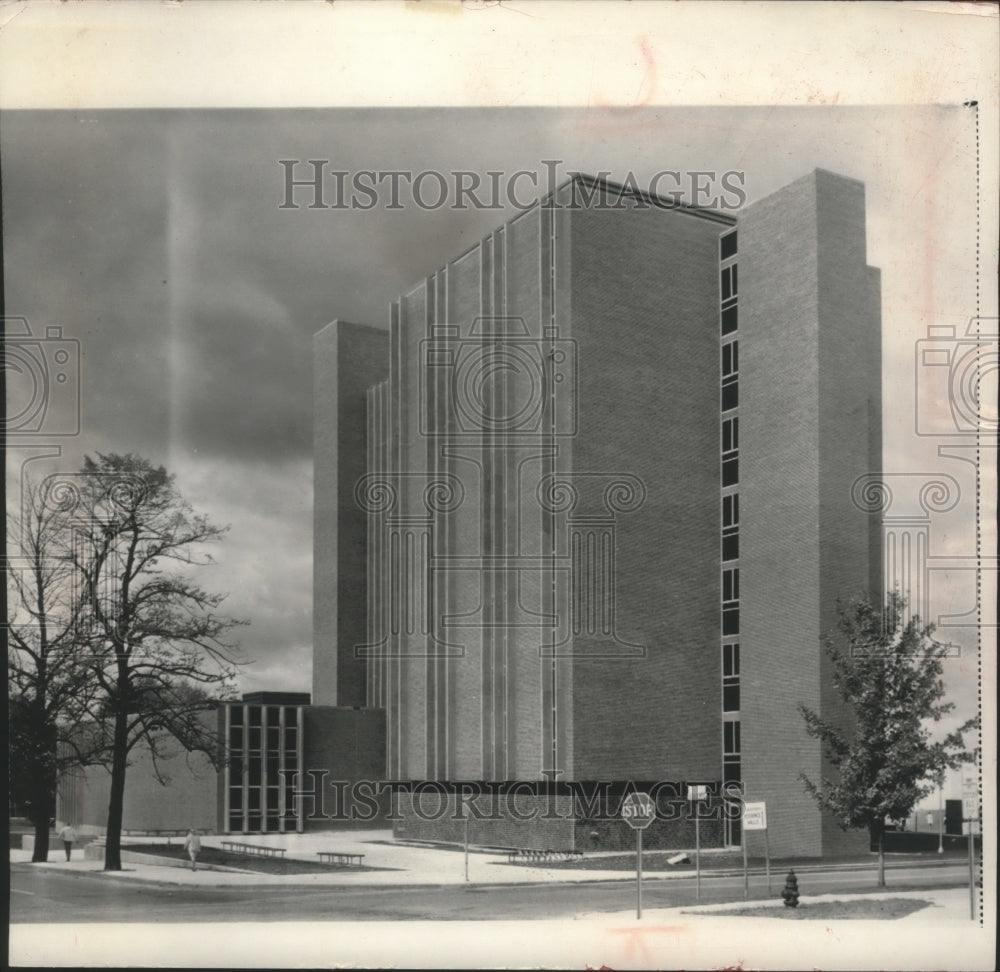 1965, University of Wisconsin at Madison Harry L. Russell Labratories - Historic Images
