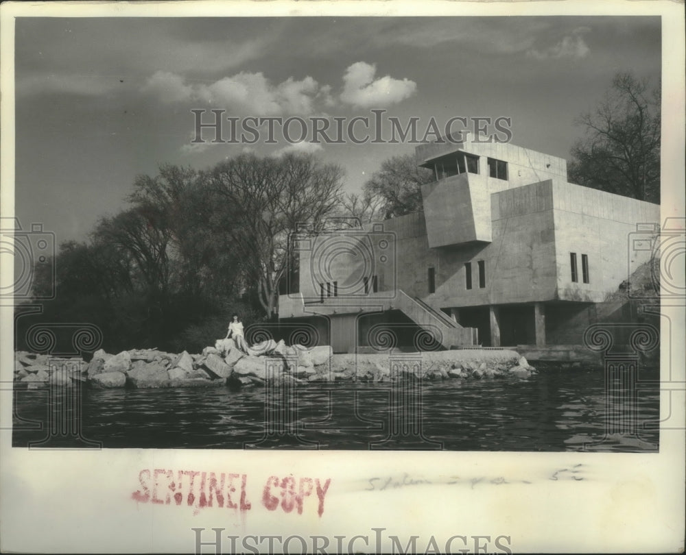 1967 Press Photo University of Wisconsin at Madison New Life Svaing Station - Historic Images