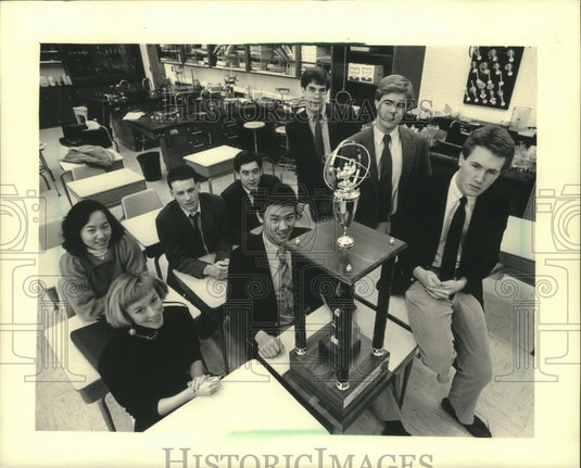 1987, University School of Milwaukee academic decathlon team - Historic Images