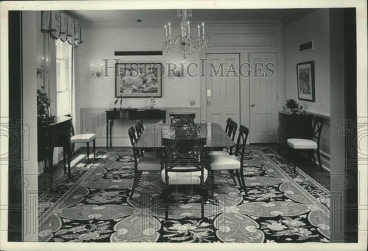 1974 Press Photo Dinning room University of Wisconsin, Madison - mjc14913-Historic Images