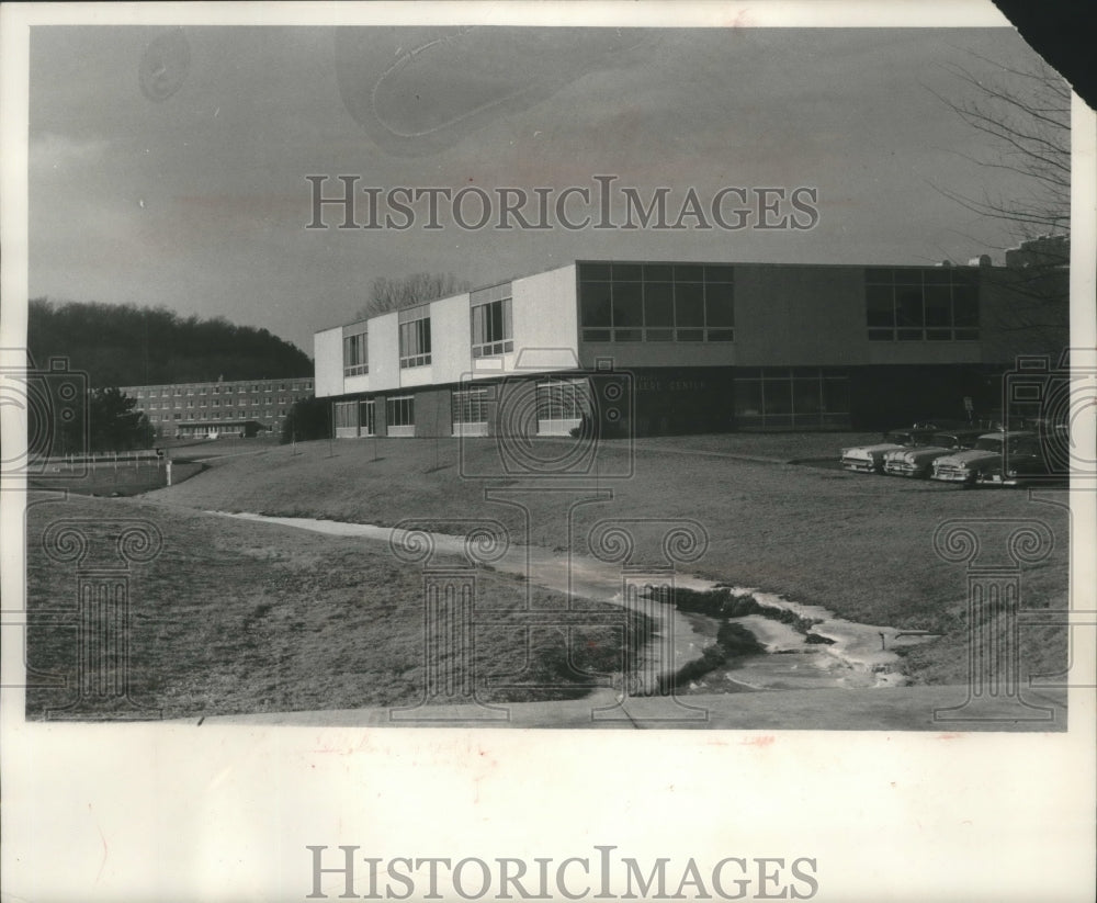1961 Press Photo Buildings Eau Claire State College campus, Wisconsin - Historic Images