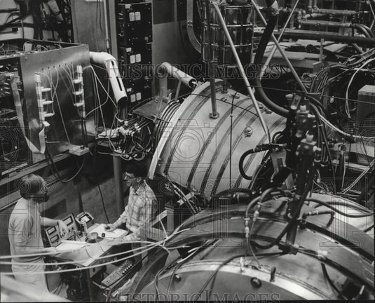 1981, Steve Horne, David Pirkle, grad students, Univ. of WI Madison - Historic Images