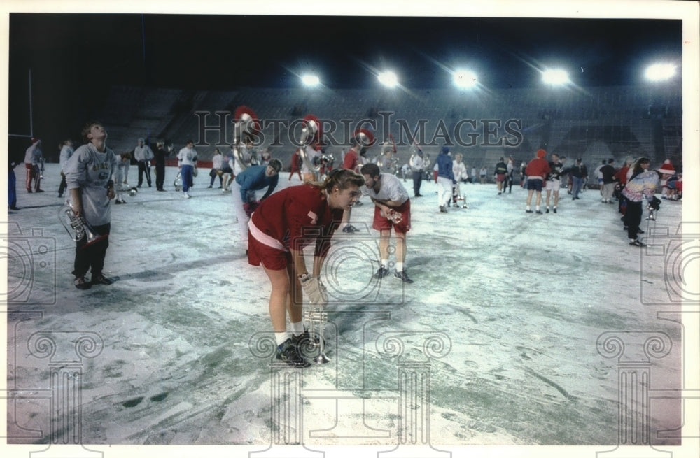 1993 Press Photo Univ. of WI-Madison, marching band during practice, Rose Bowl - Historic Images