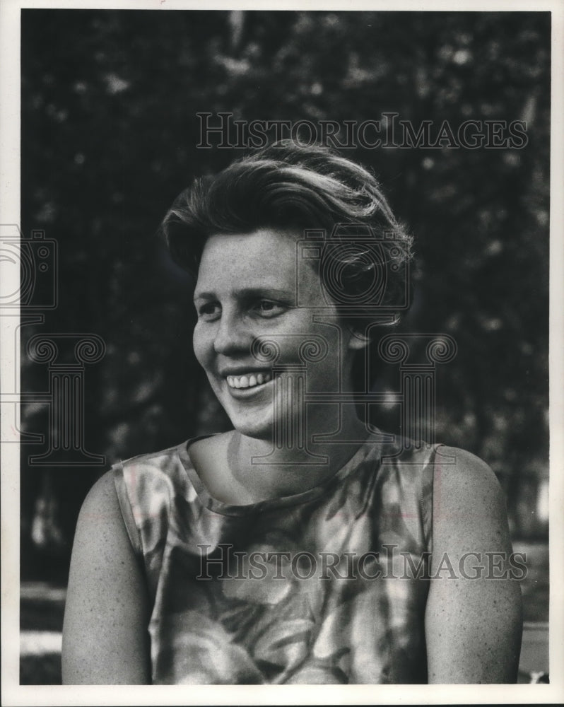 1964, Mrs. Kingston Swallow is president of Milwaukee Service Club - Historic Images